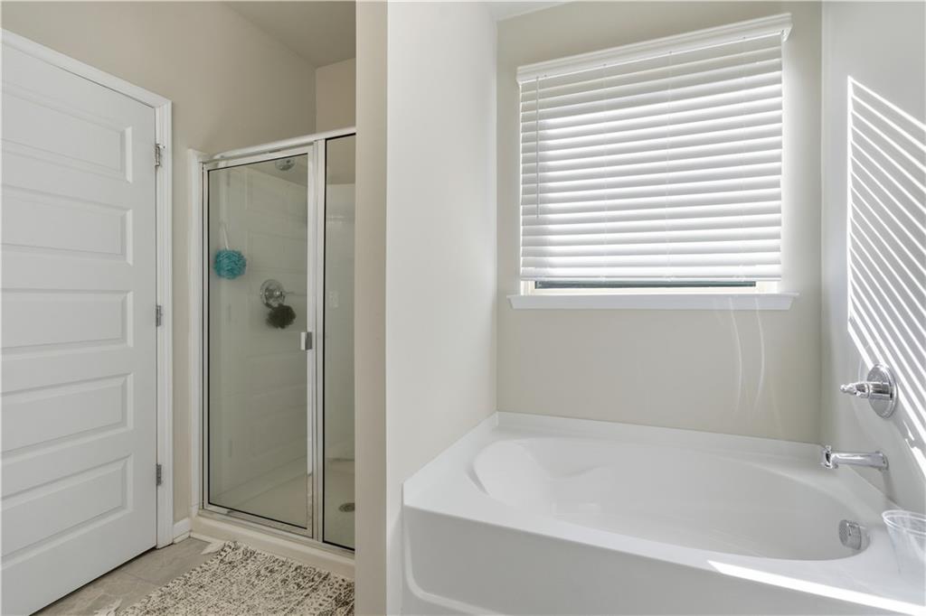 Henderson Glenn - Residential