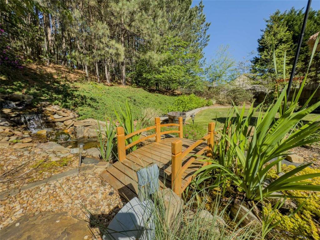 522 Plantation Creek Drive, Loganville, Georgia image 37