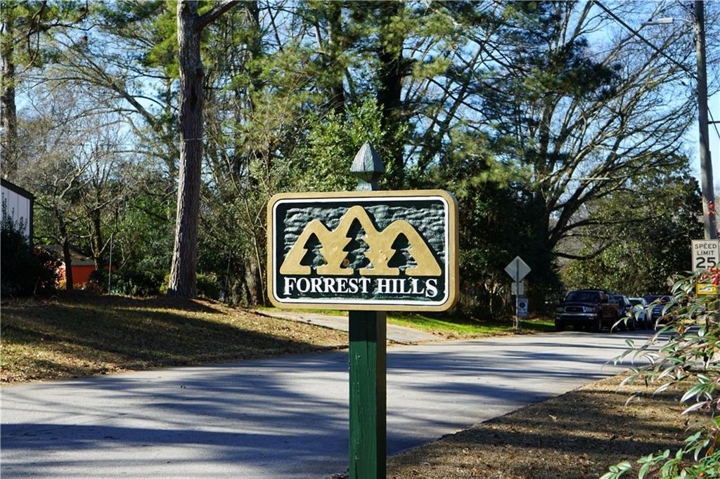 953 Forrest Boulevard