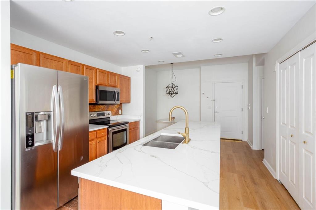 3040 Peachtree Road NW 815