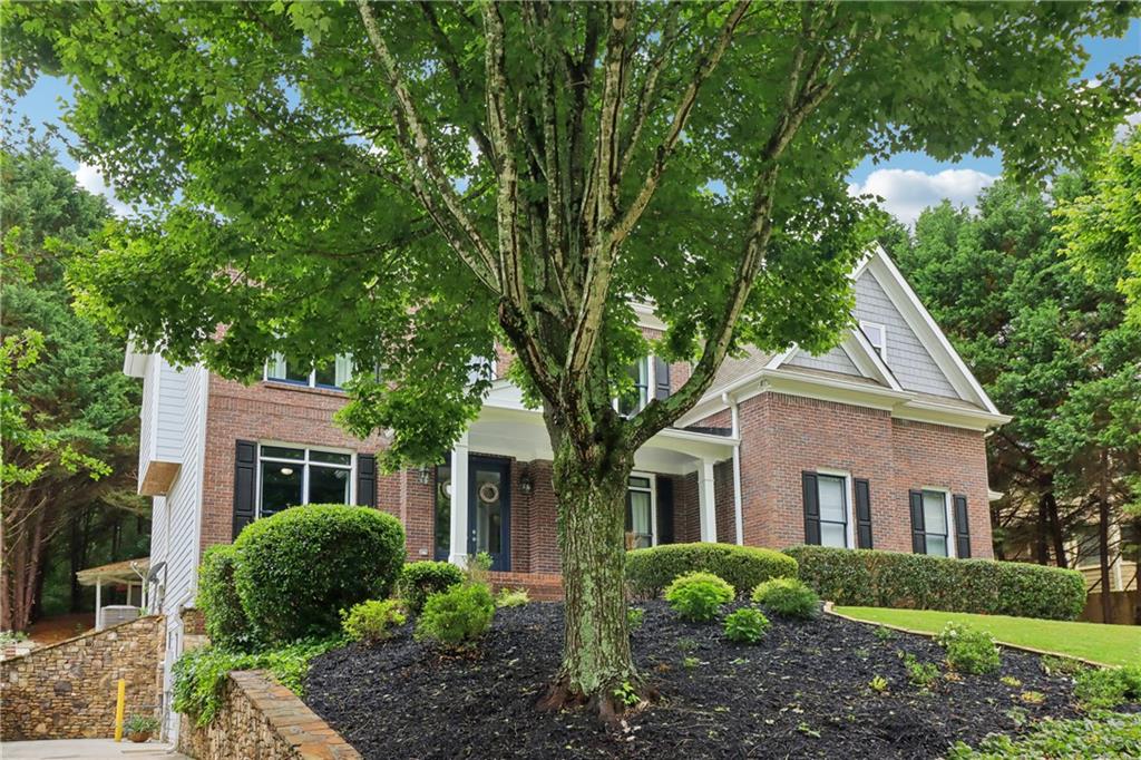 4085 Hillcrest View Court, Suwanee, Georgia image 4