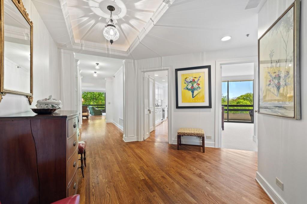 2660 Peachtree Road 7F