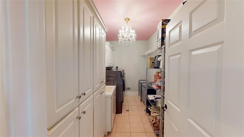 200 N Willow Court, Alpharetta, Georgia image 15
