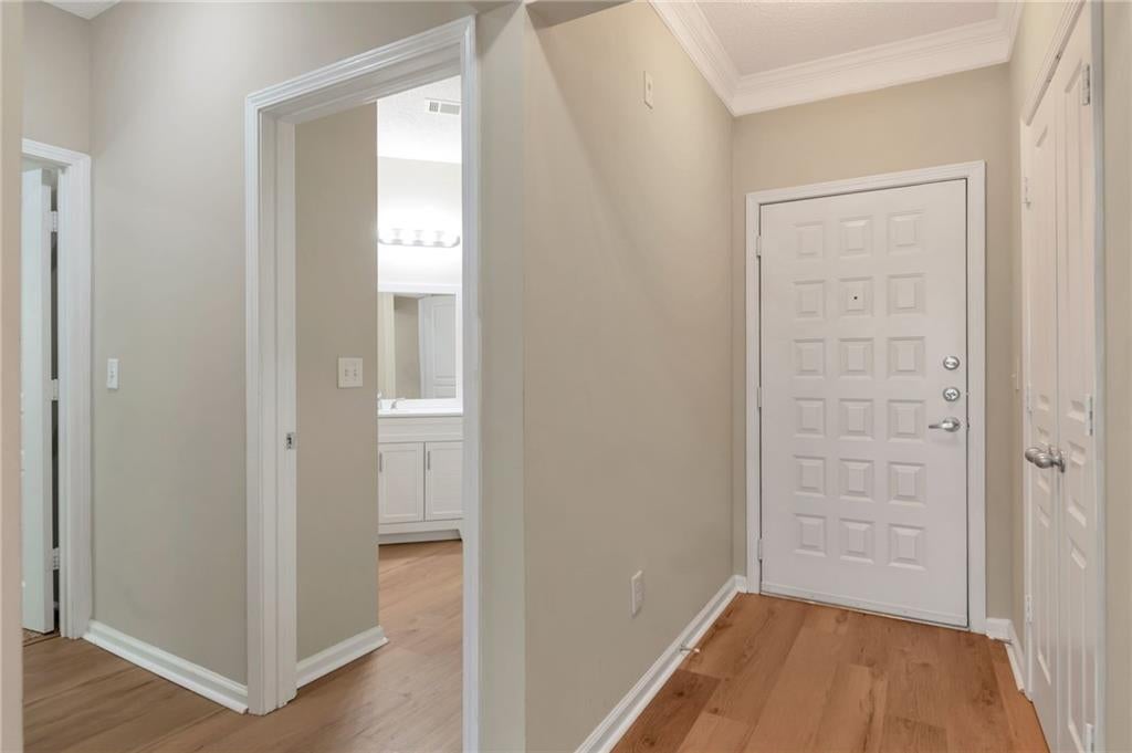 10 Perimeter Summit Boulevard NE 4217