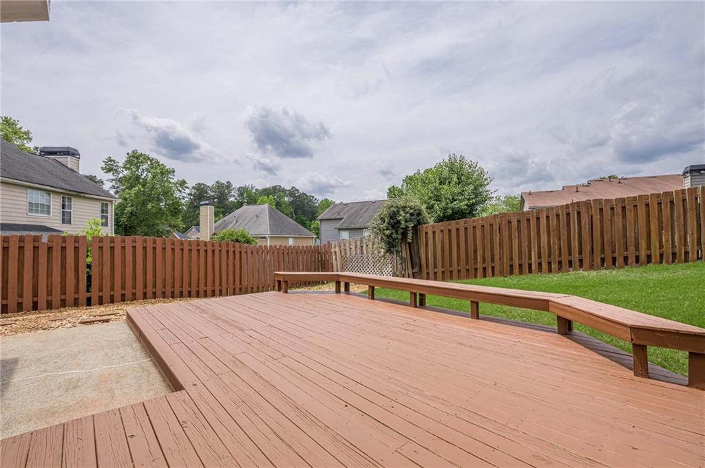 1130 Laurel Cove Drive, Snellville, Georgia image 50