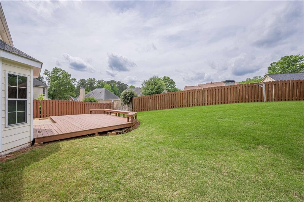 1130 Laurel Cove Drive, Snellville, Georgia image 48