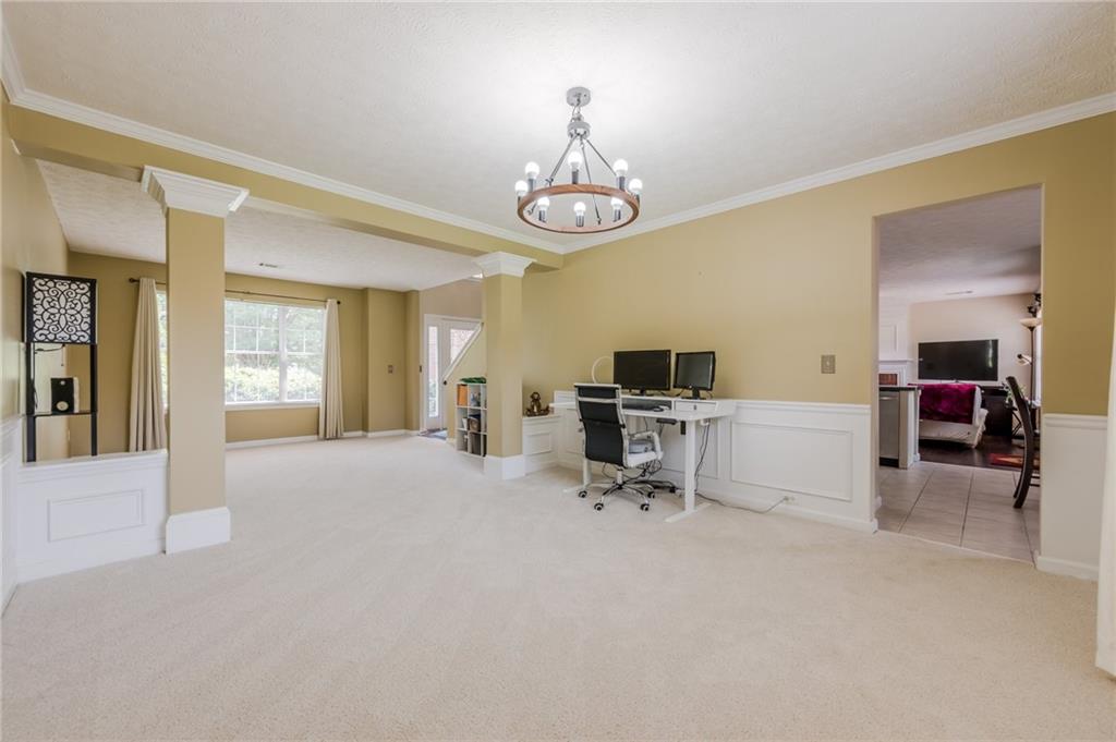 1130 Laurel Cove Drive, Snellville, Georgia image 10