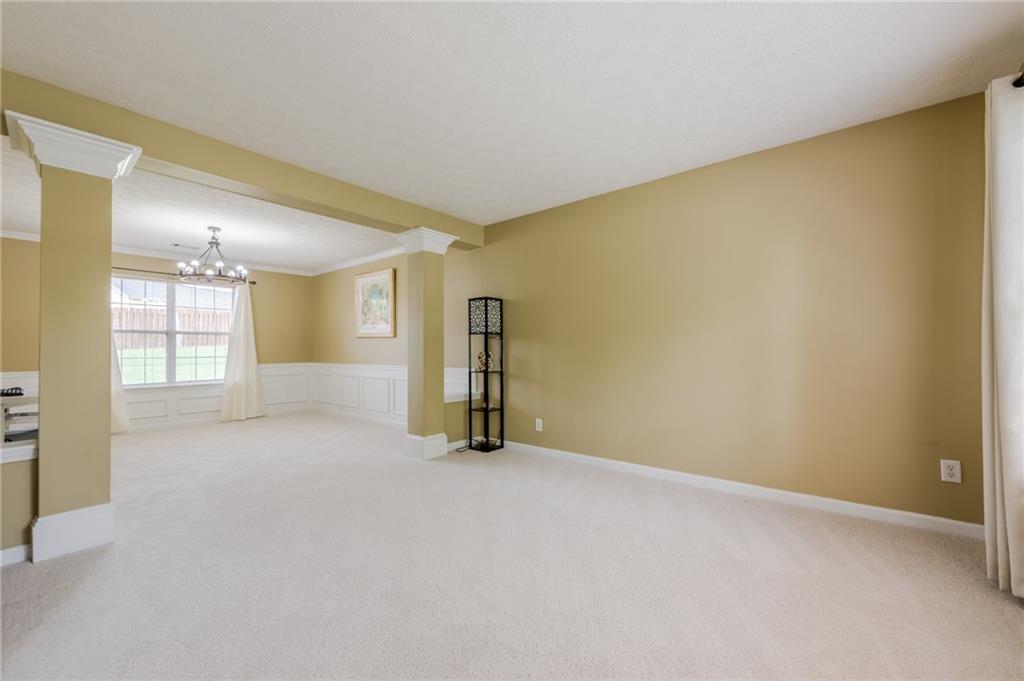 1130 Laurel Cove Drive, Snellville, Georgia image 4