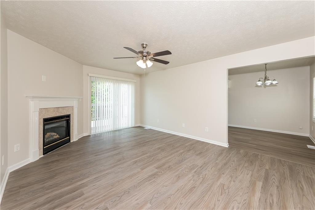 113 Garden Walk