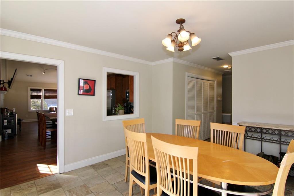 2565 Camille Drive NE