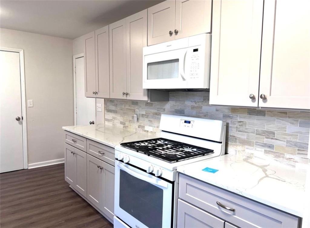 Applewood - Residential Lease