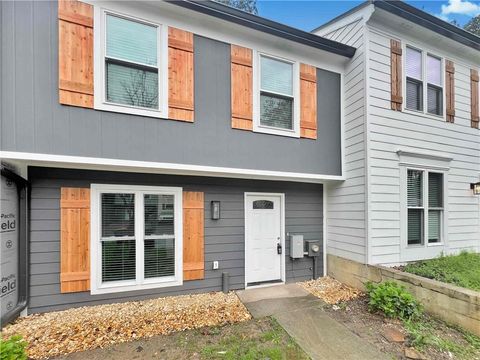 Photo of 3573 Kennesaw Station Drive NW, Kennesaw, GA 30144 (MLS # 7755257)