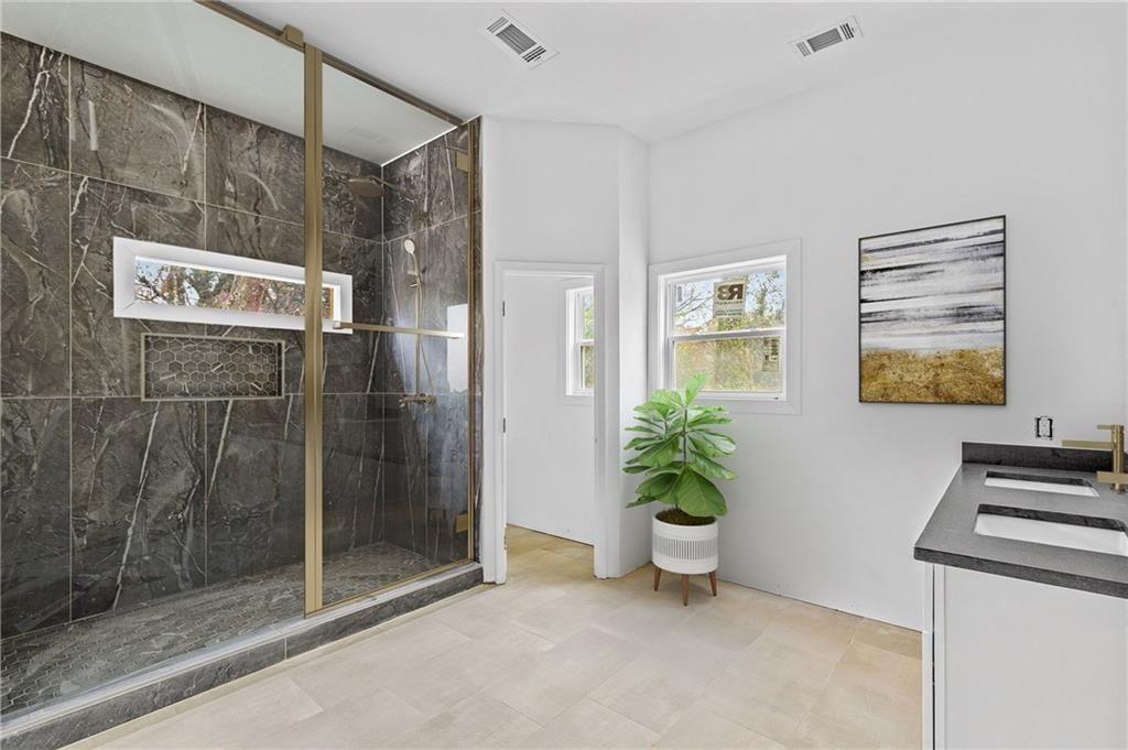2166 Belvedere Avenue, Atlanta, Georgia image 13