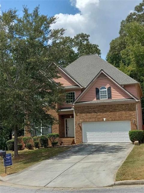 A home in Ellenwood