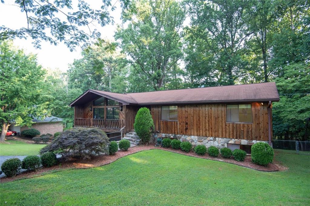 3570 Castlehill Court