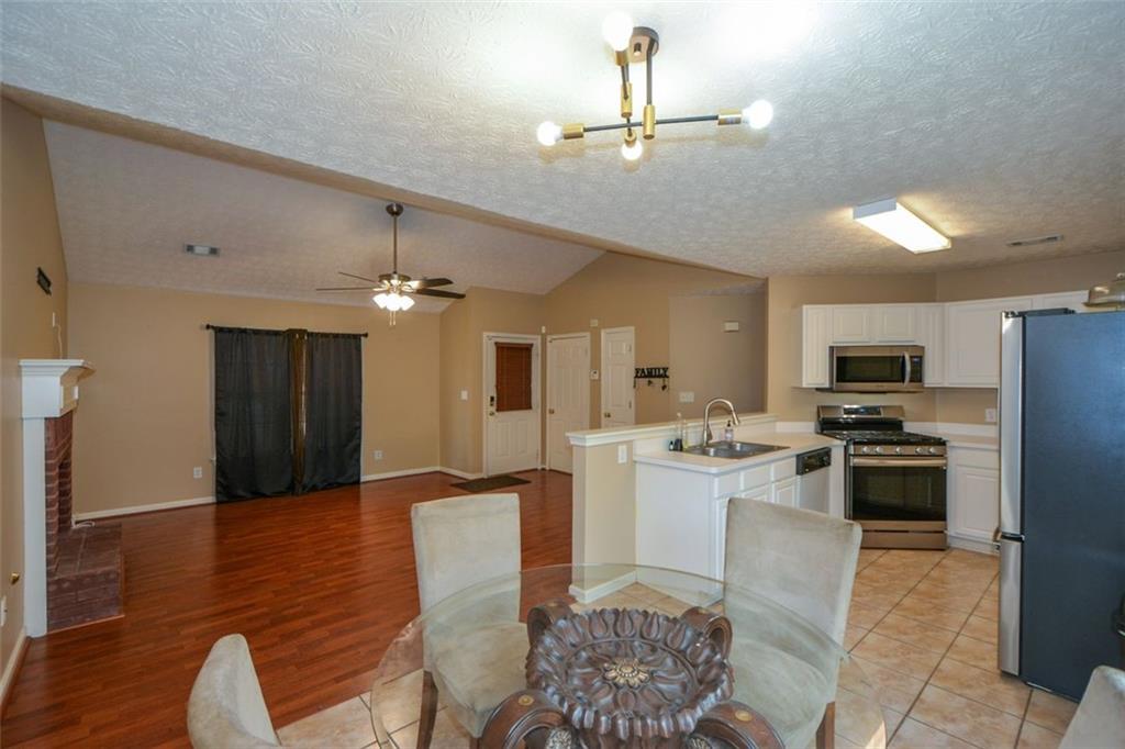 1712 Graystone Drive