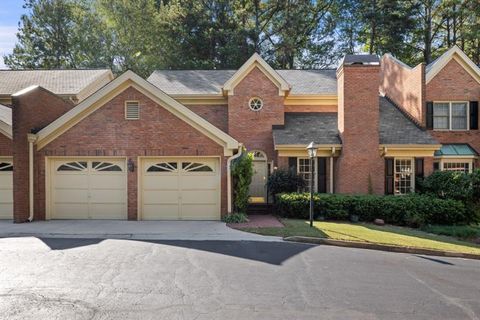 52 Ivy Chase NE Atlanta GA 30342