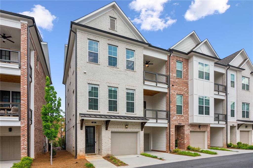 427 Burton Drive, Alpharetta, Georgia image 2