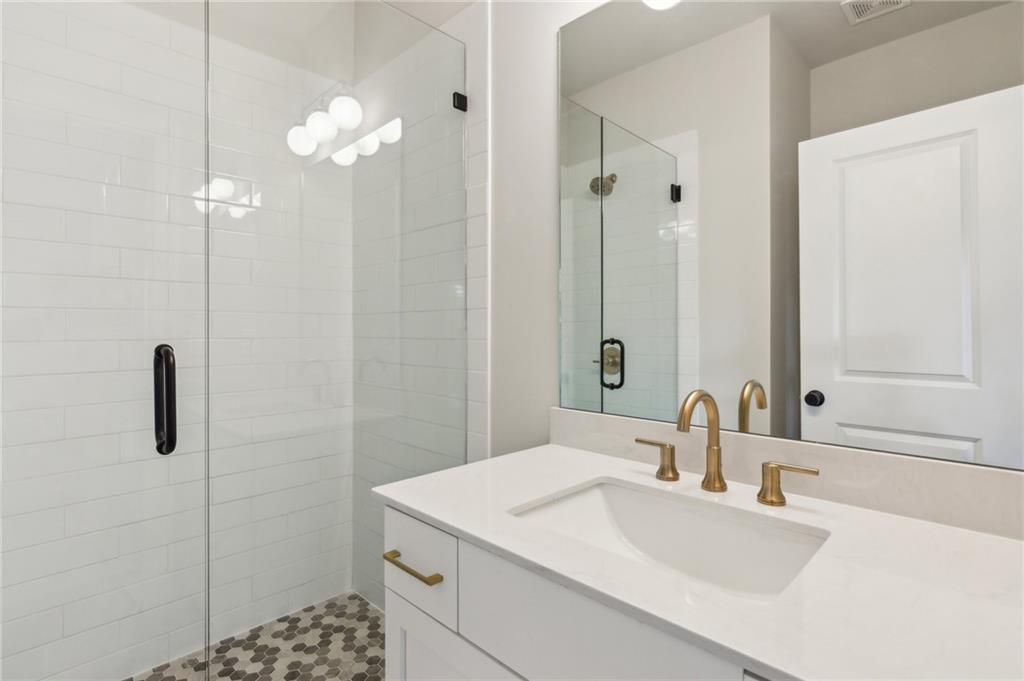 427 Burton Drive, Alpharetta, Georgia image 32