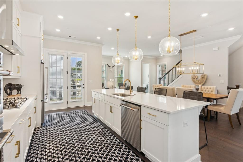 427 Burton Drive, Alpharetta, Georgia image 11