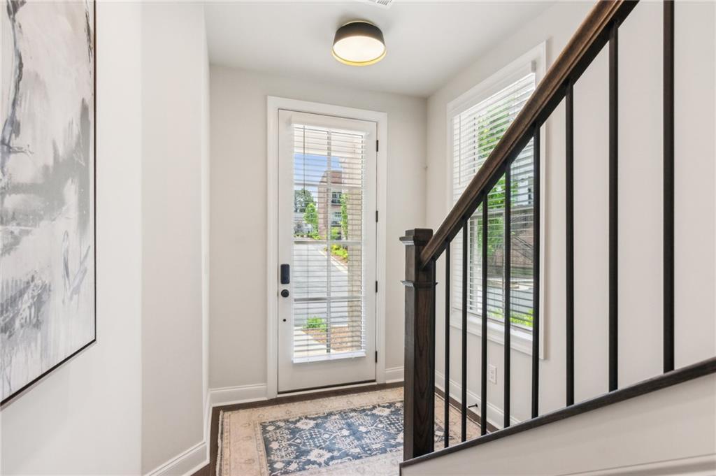 427 Burton Drive, Alpharetta, Georgia image 4