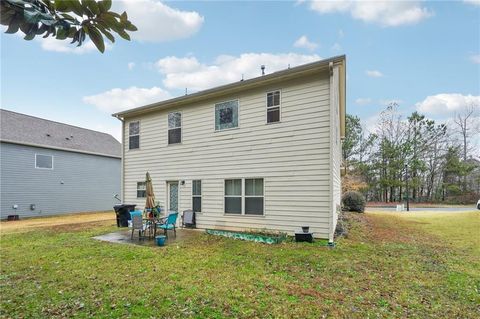 A home in Dawsonville