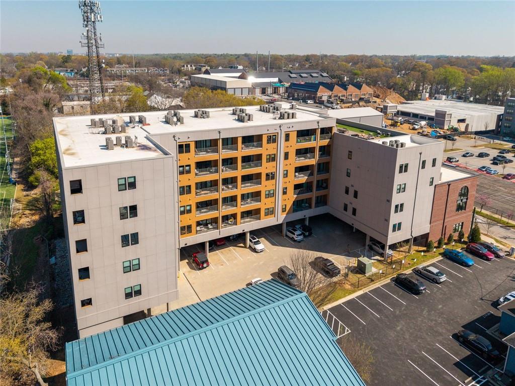 112 Rogers Street NE 202