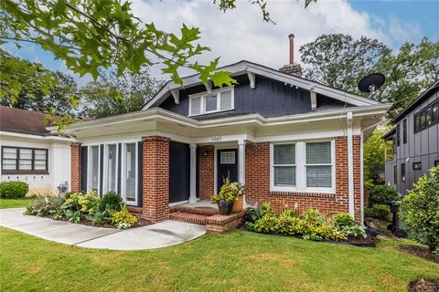 Photo of 1660 S Gordon Street SW, Atlanta, GA 30310 (MLS # 7762454)