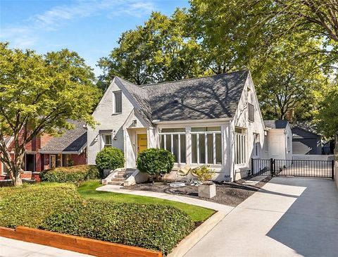 Photo of 1019 N Virginia Avenue NE, Atlanta, GA 30306 (MLS # 7727146)