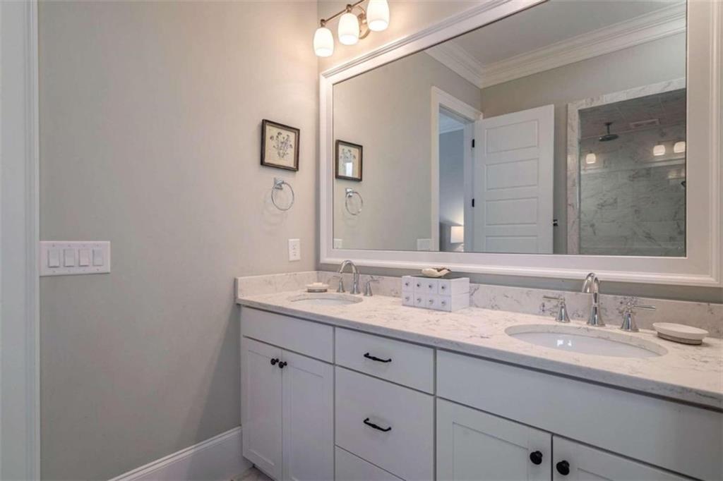 1280 Greenleffe Circle, Statham, Georgia image 21