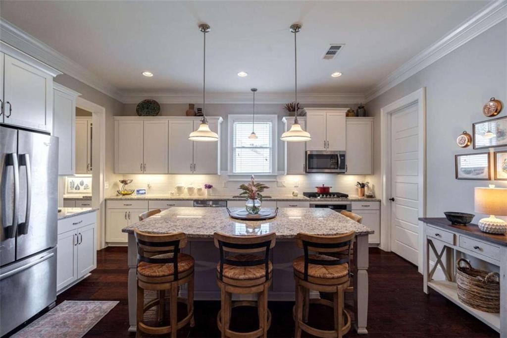 1280 Greenleffe Circle, Statham, Georgia image 6