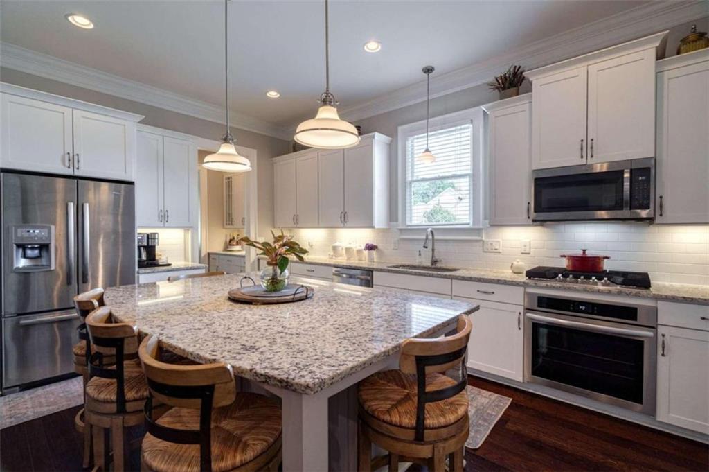 1280 Greenleffe Circle, Statham, Georgia image 7