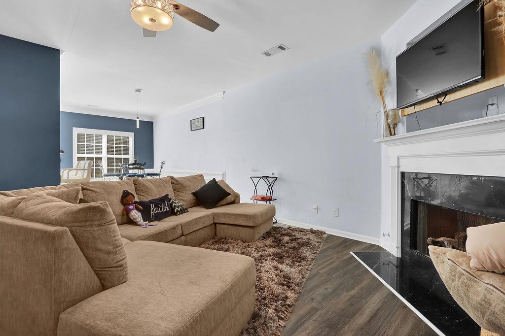 2118 Burns View Lane
