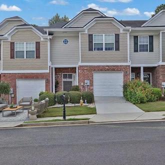 2118 Burns View Lane