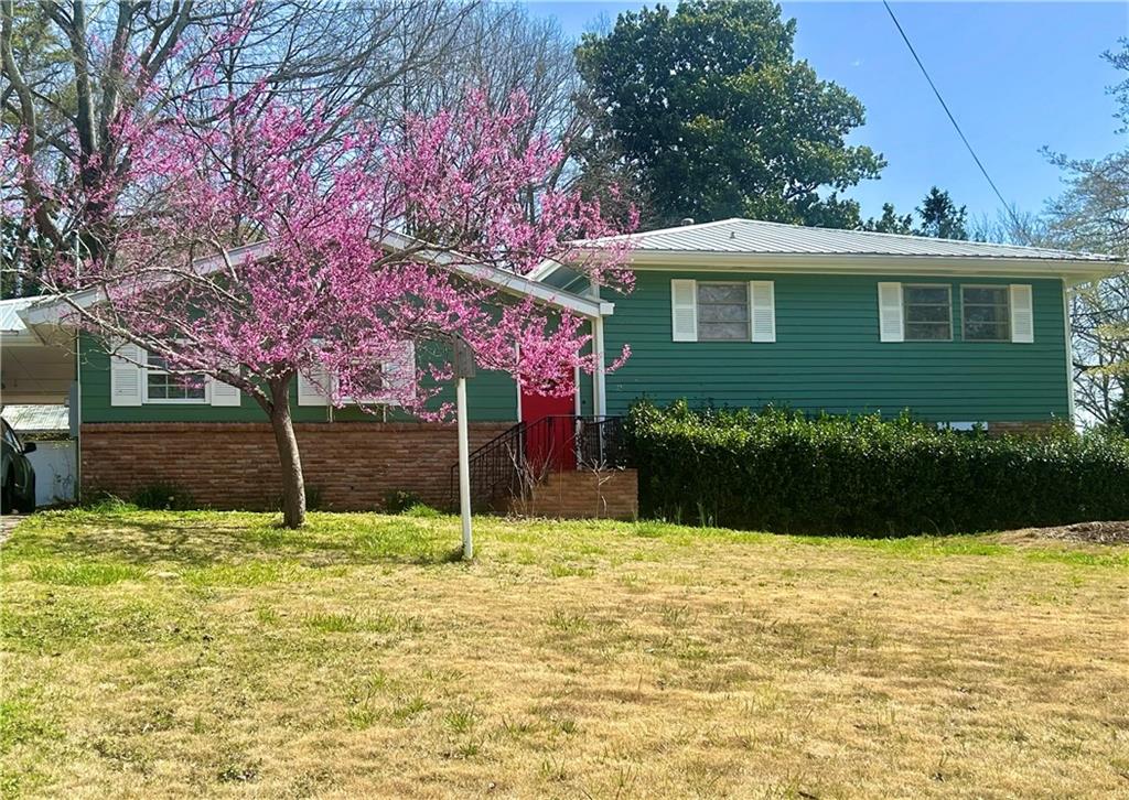 282 Evelyn Street NW