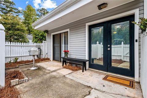 1129 Roselawn Lane SE Marietta GA 30067