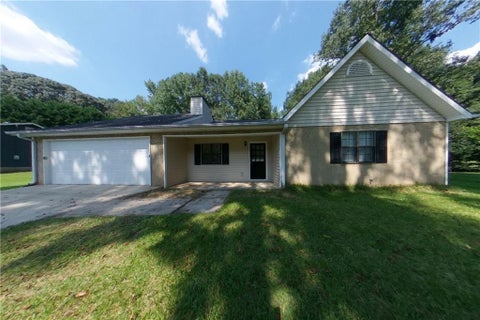 Homes For Rent - 134 Belair Trail<br/> Stockbridge, GA 30281