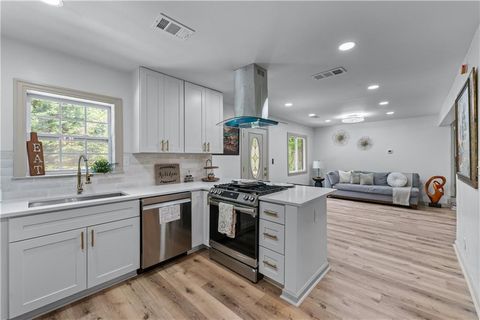 1819 Waldrep Circle SE Marietta GA 30060