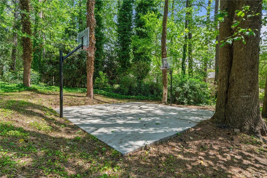 4128 Mayflower Court, Lilburn, Georgia image 35