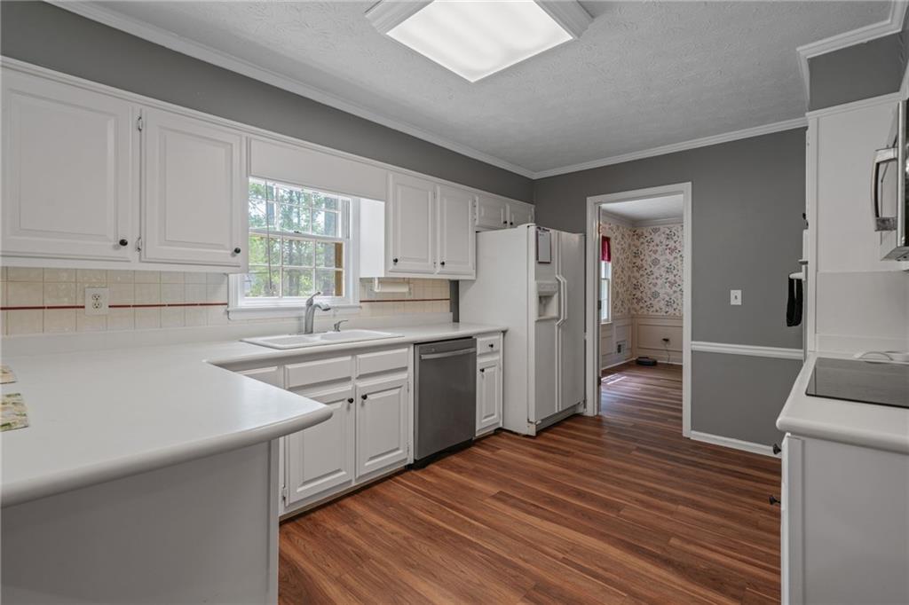 4128 Mayflower Court, Lilburn, Georgia image 12