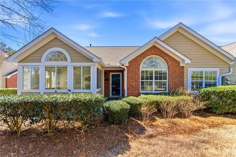 Condo For Sale - 176 Vintage Club Circle<br/> Marietta, GA 30066