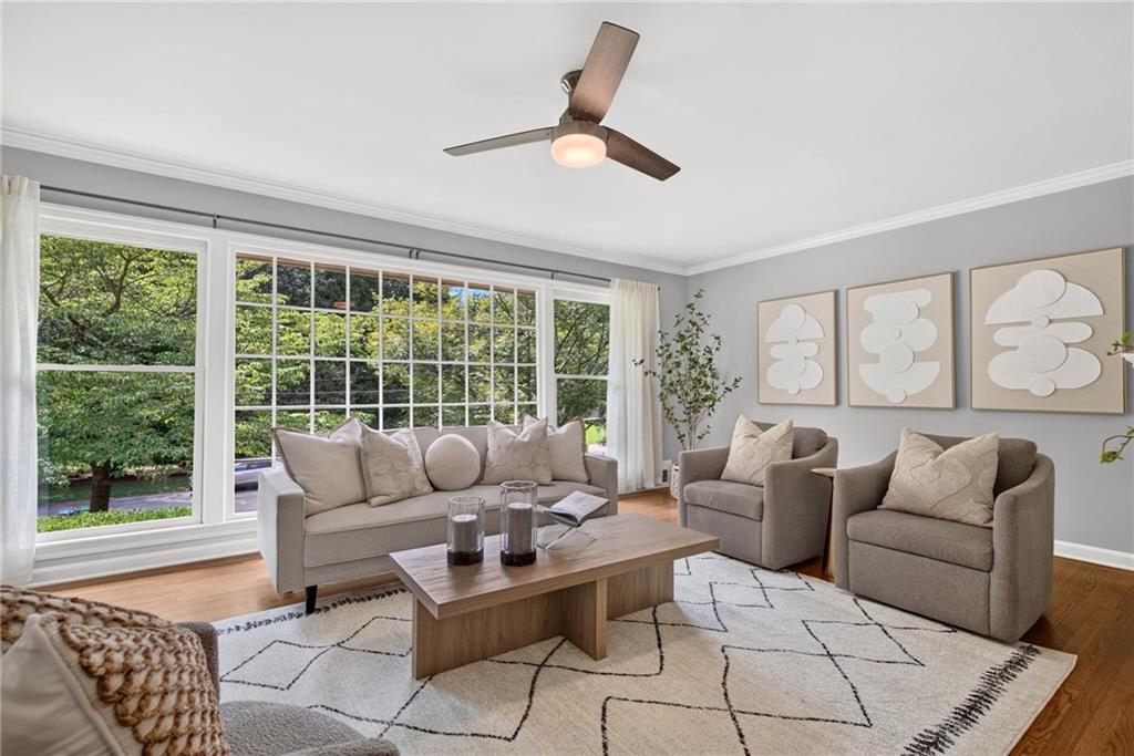 1355 Amanda Circle