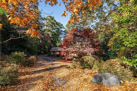 Photo of 4961 Long Island Drive NW, Sandy Springs, GA 30327 (MLS # 7680413)