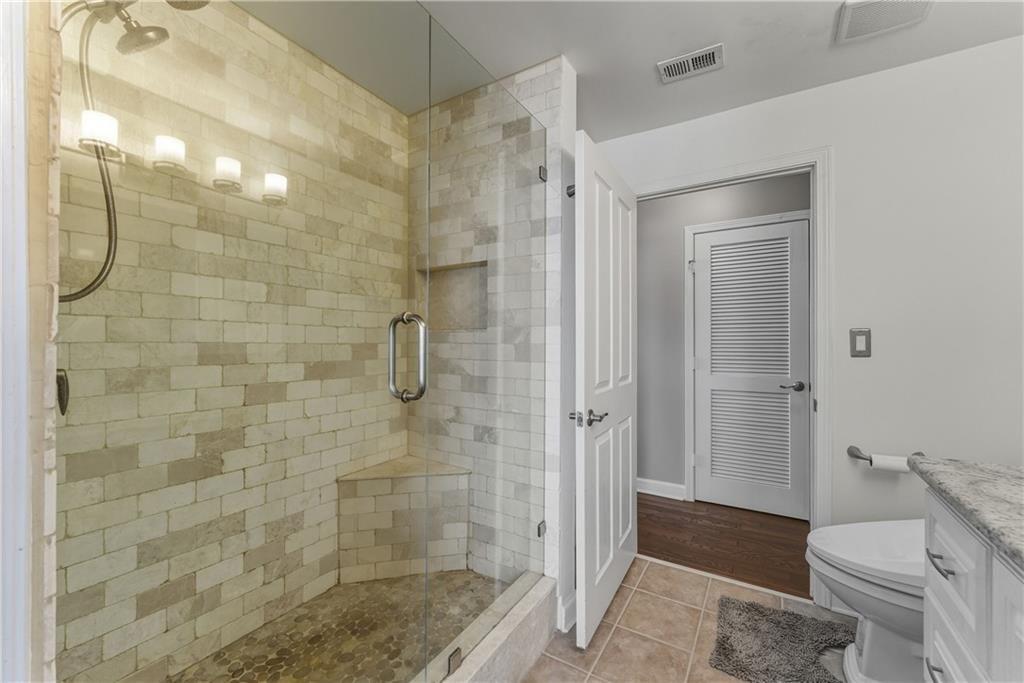 1101 Juniper Street NE 532