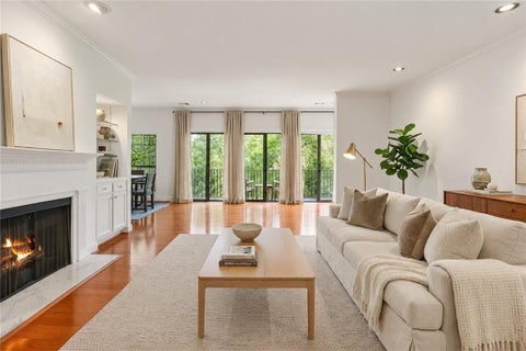 Condo For Rent - 3071 Lenox Road #11<br/> Atlanta, GA 30324