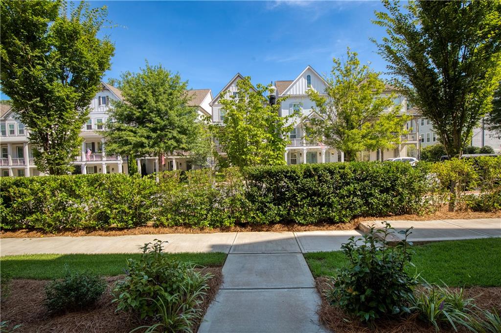 260 Briscoe Way