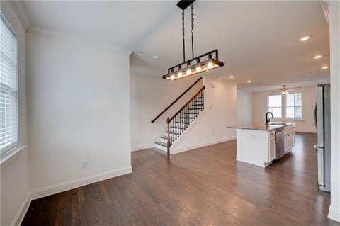 Townhouse For Sale - 6532 Beacon Drive<br/> Atlanta, GA 30328