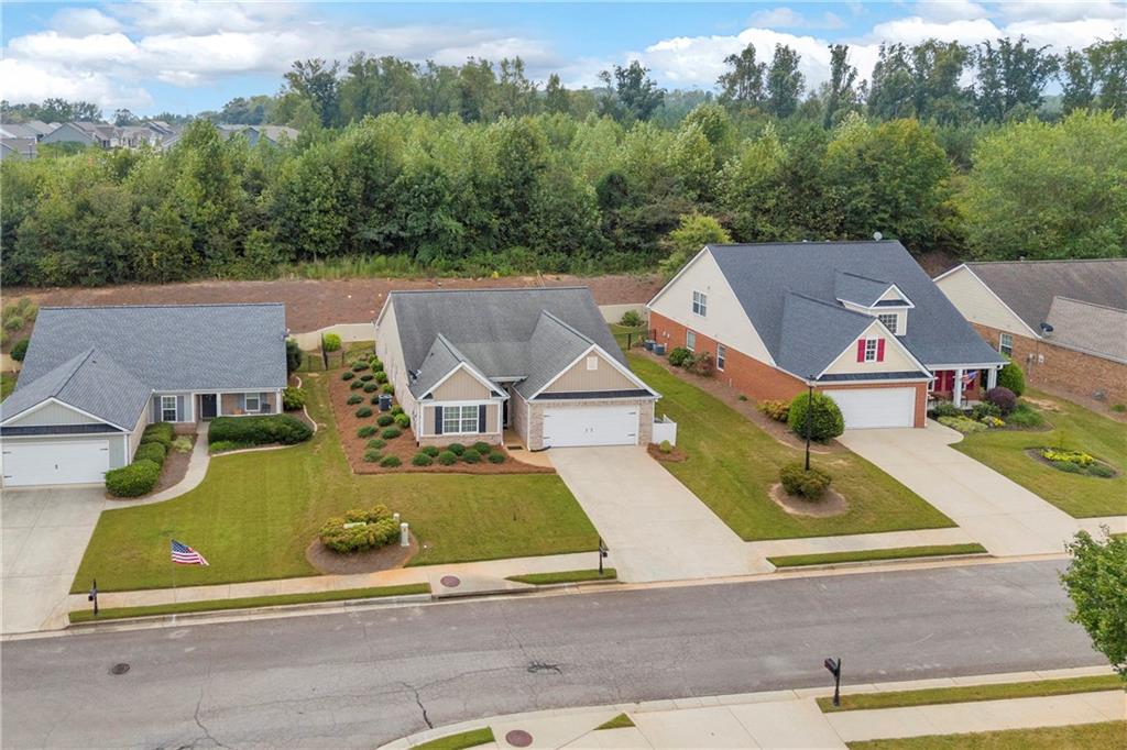 316 Lakeview Bend Circle