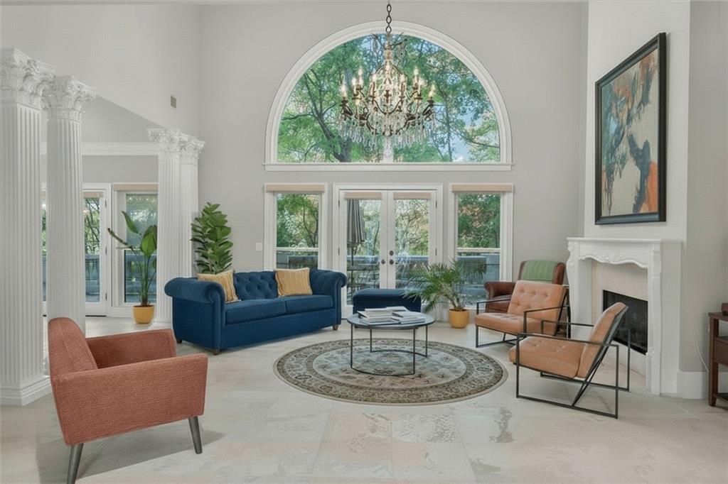 1230 Greatwood Manor