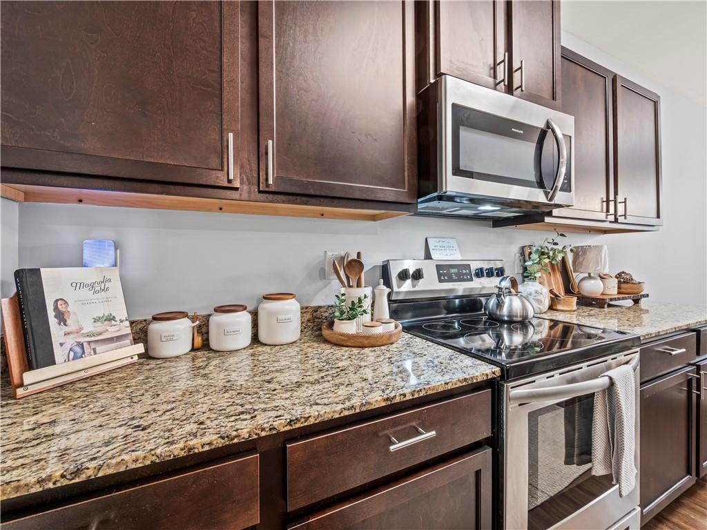 Heritage Pointe - Residential